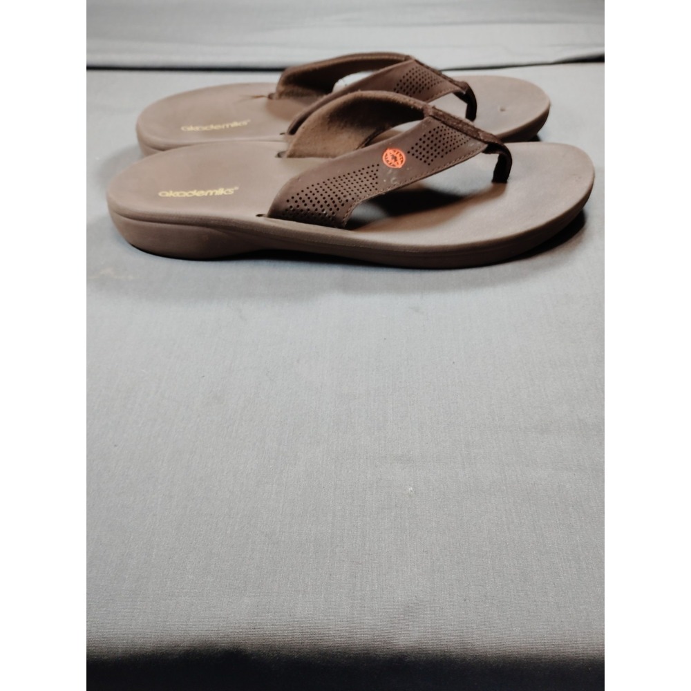 Akademiks Flip-Flops Men 10/43 Brown Resort Beach Old Money Boho Casual Sandals